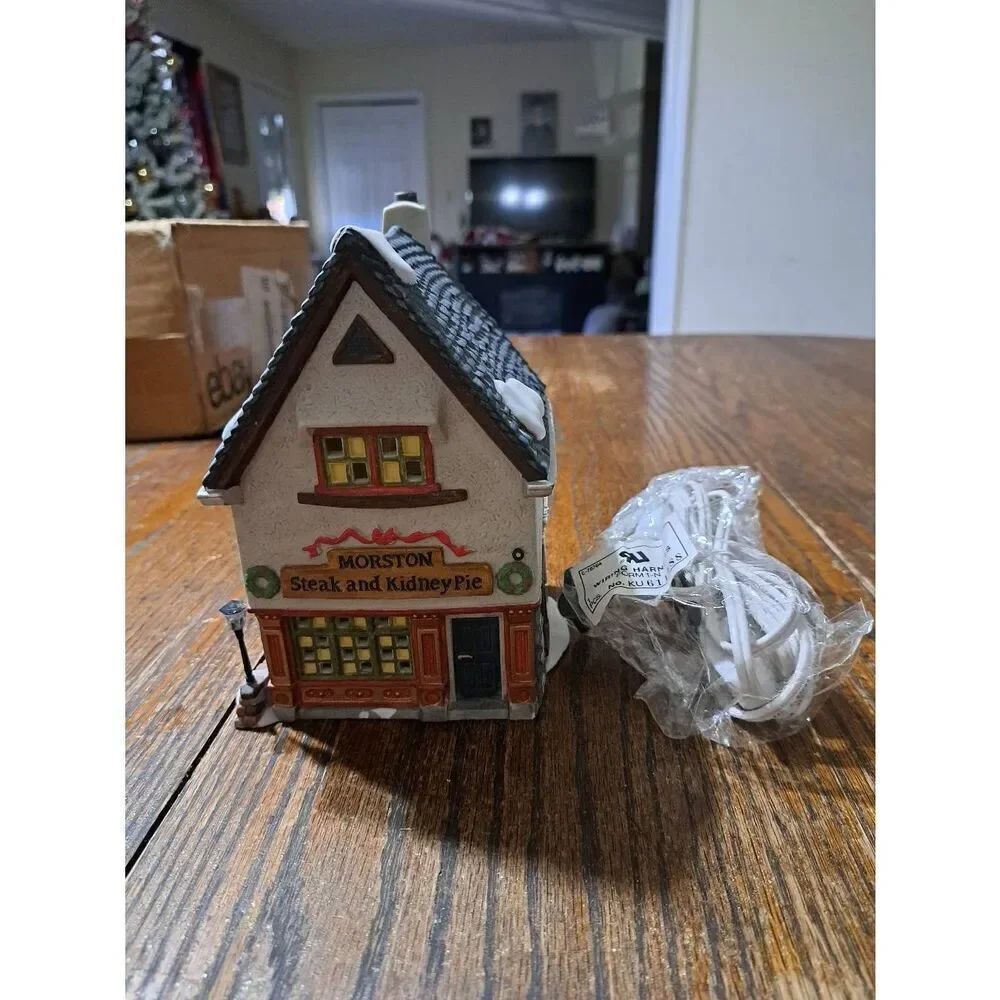 Vintage 1995 Dept 56 Dickens Village Morston Steak Kidney Pie Christmas Building
